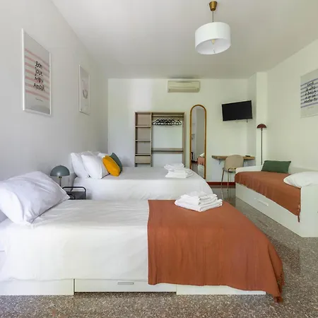 Casa Orlando בית הארחה 3*