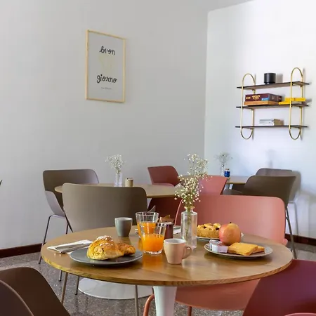 בית הארחה Casa Orlando מודנה